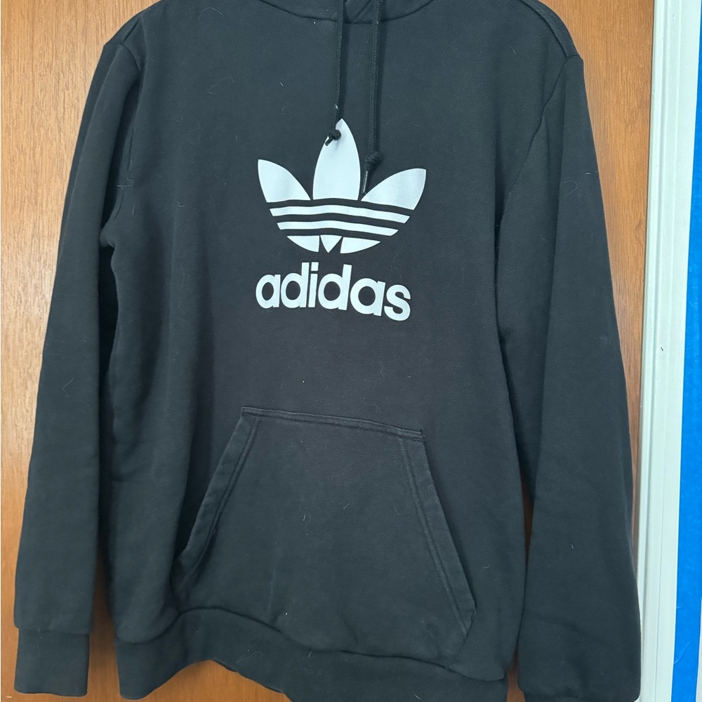Adidas Hoodie🌚